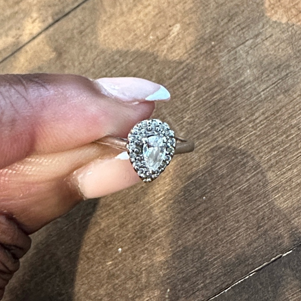Pretty, real 14k White Gold 1k,Teardrop Diamond Ring,promise or engagement ring.